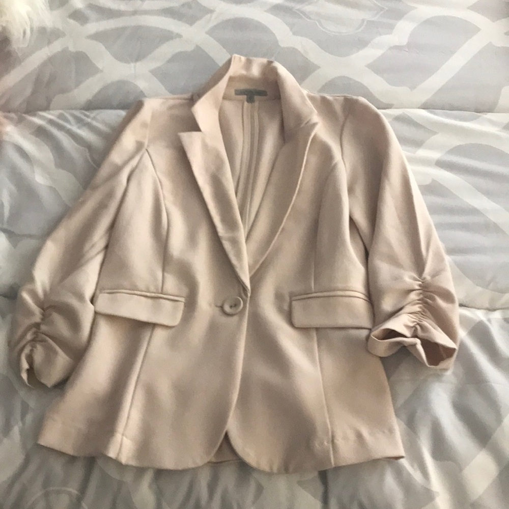 Light blush blazer